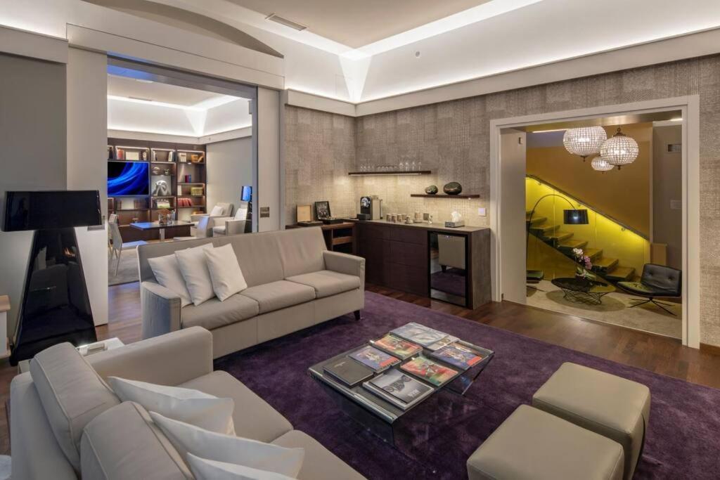 Beautiful 3-bedroom Apart Attic 100 Sqm 8 Persons Ginebra